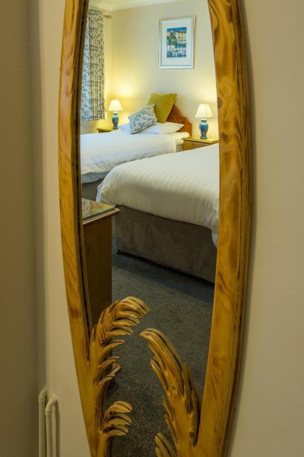 Relax At Rosscourt Guest House-Free On Site Parking (Adults Only) Bournemouth Exteriör bild