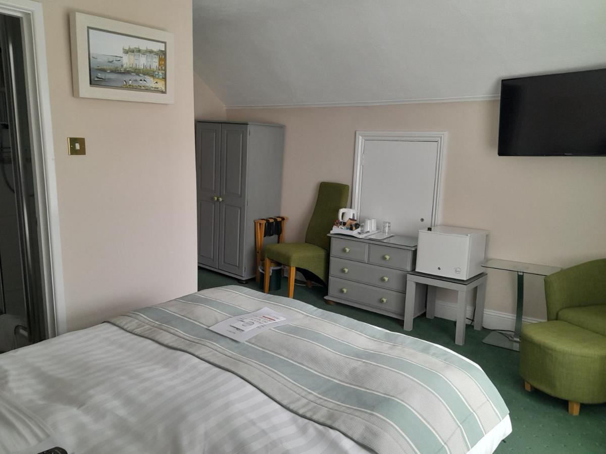 Relax At Rosscourt Guest House-Free On Site Parking (Adults Only) Bournemouth Exteriör bild