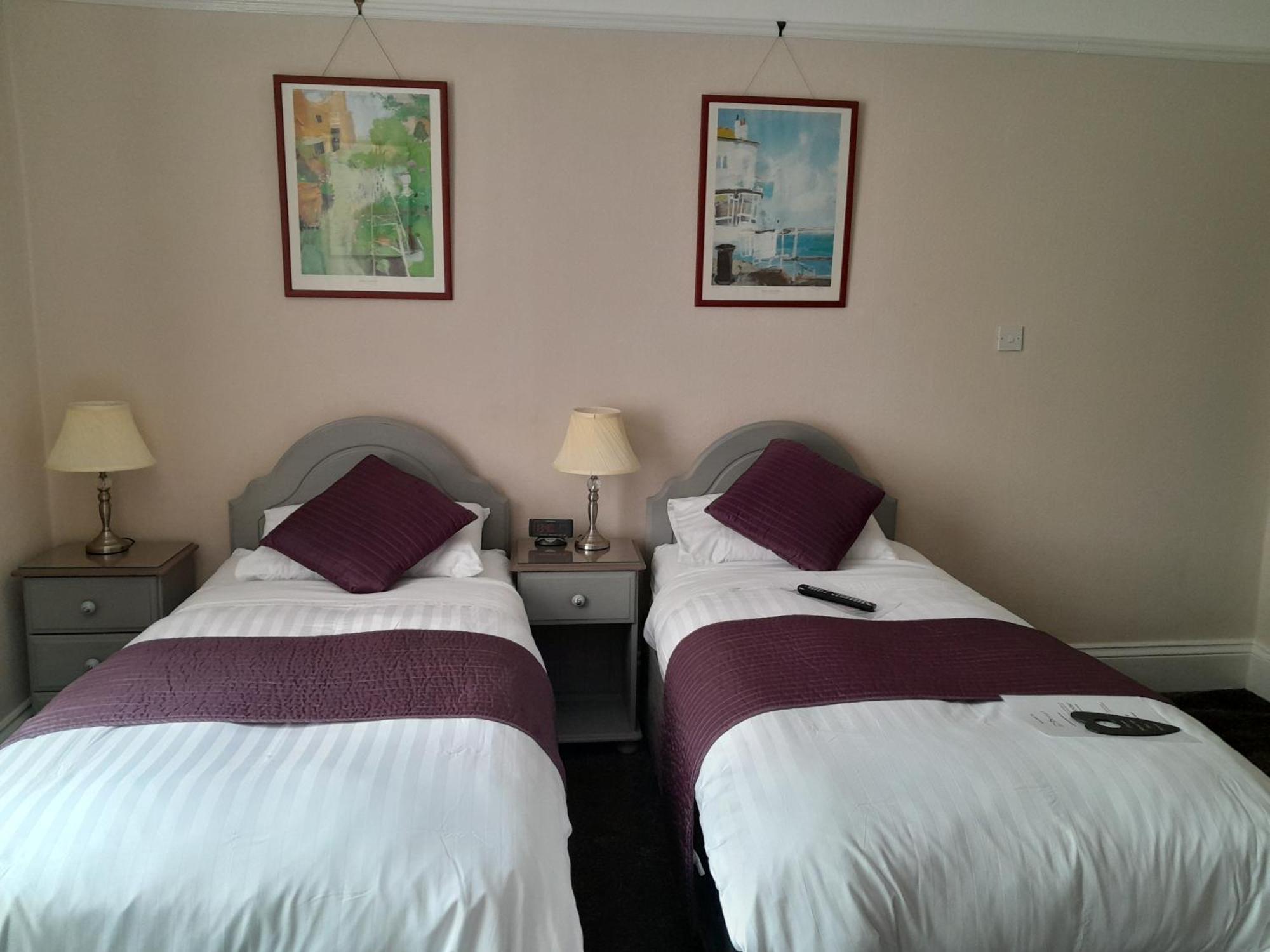 Relax At Rosscourt Guest House-Free On Site Parking (Adults Only) Bournemouth Exteriör bild