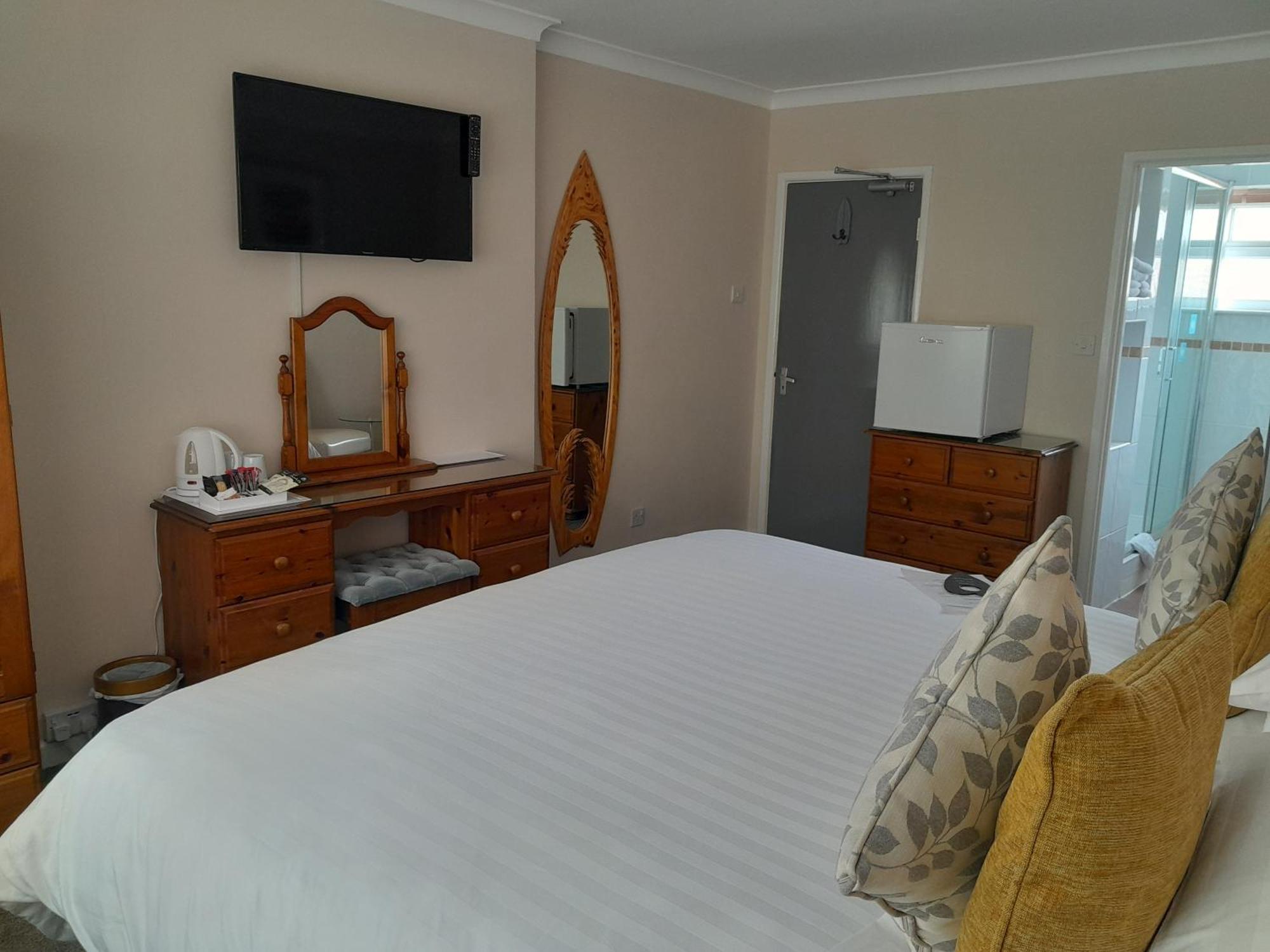 Relax At Rosscourt Guest House-Free On Site Parking (Adults Only) Bournemouth Exteriör bild